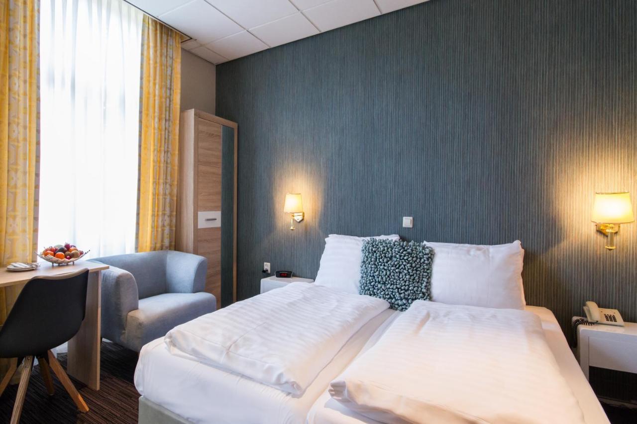 Grand Hotel Monopole Valkenburg aan de Geul Exteriör bild
